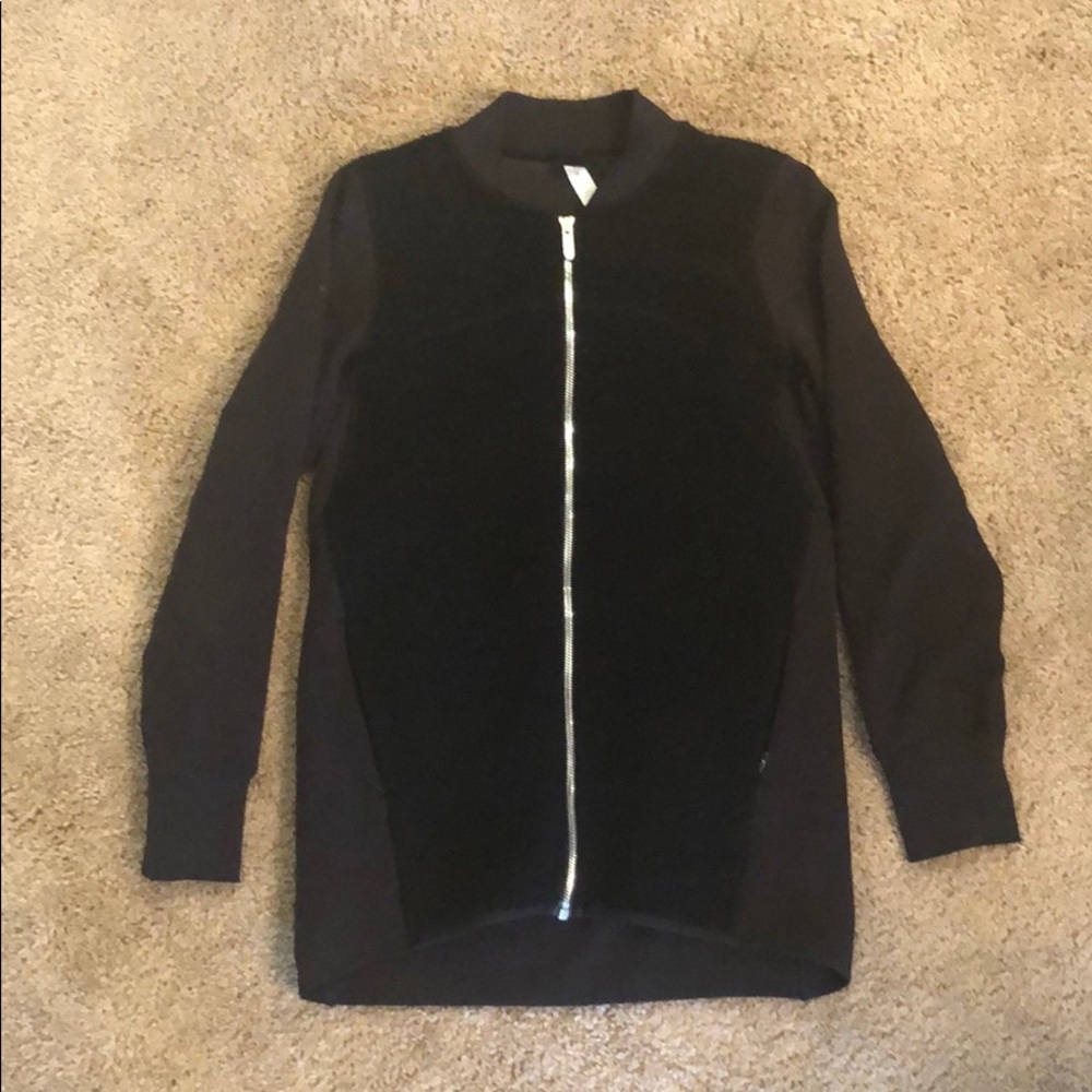 Lululemon long sleeve zip up. Size 4